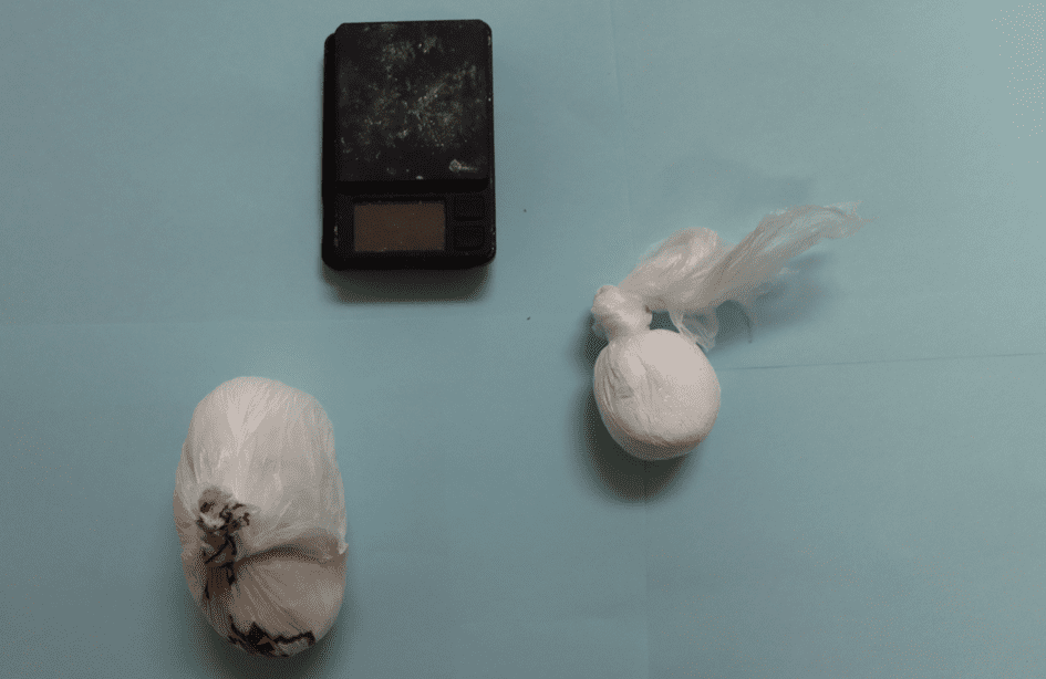 Uhićen muškarac s amfetaminom u Dalmaciji, policija mu pronašla veliku količinu