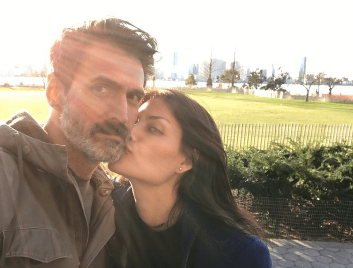 Oteli poznatu manekenku, njezina muža i dijete