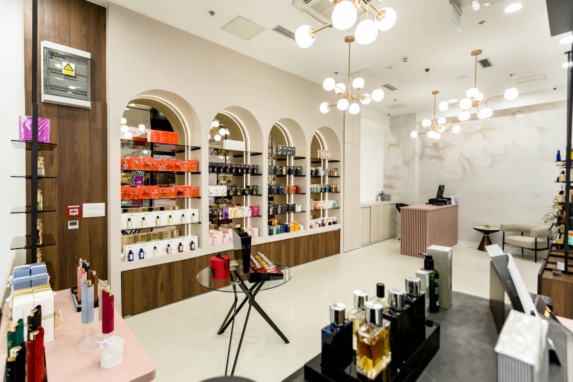 parfemi lana mall 10