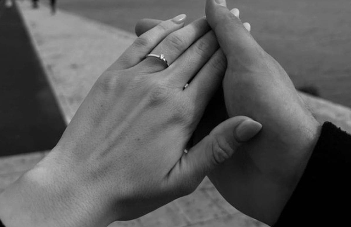 Zaručili su se sportski urednik i poznata glumica