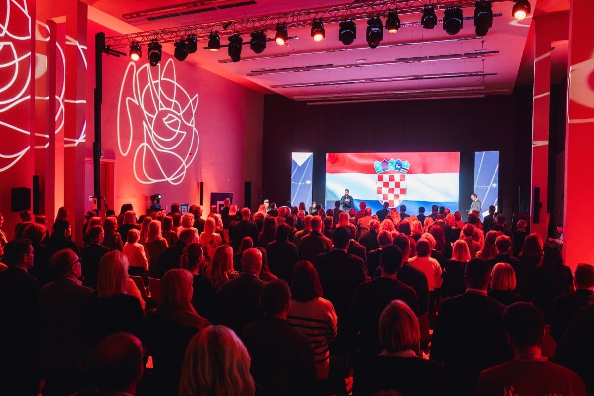 Četvrta Enter konferencija okupila brojne domaće i strane stručnjake iz područja obrazovanja i povezanih industrija