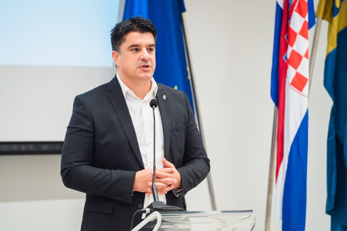 12 9 zupanijska skupstina 59