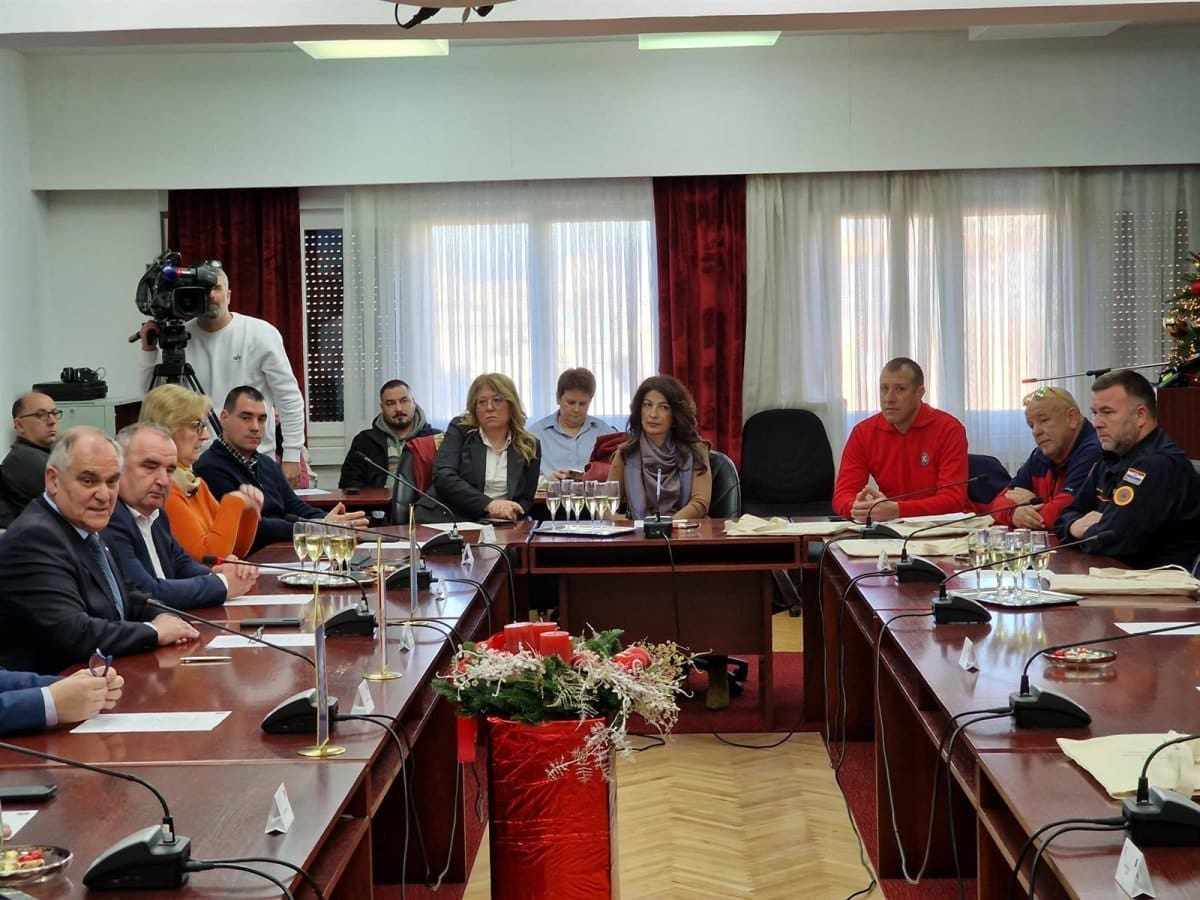 55d078be 8973 46c6 8d8a 38c738d11d90