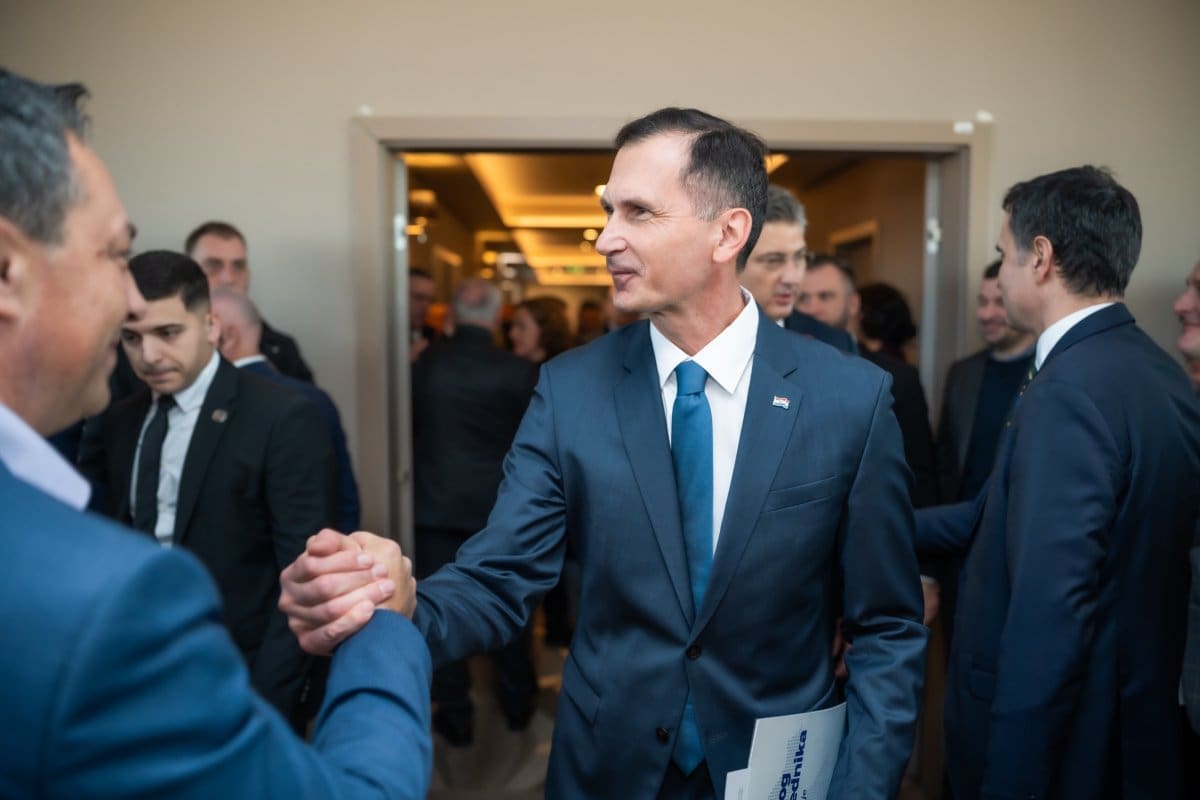 Primorac 'rasturio' u dijaspori. Jonjić na trećem mjestu