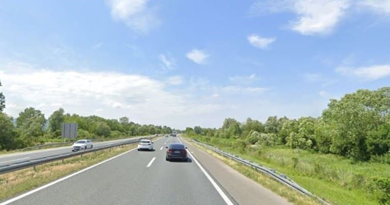Prometna nesreća na autocesti: Auto sletio s ceste