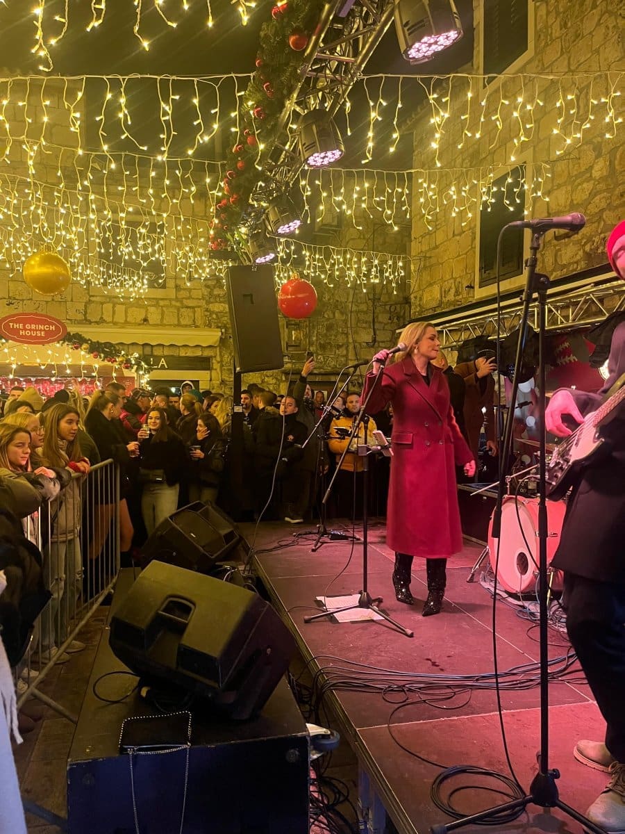 andrea susnjara omis 12