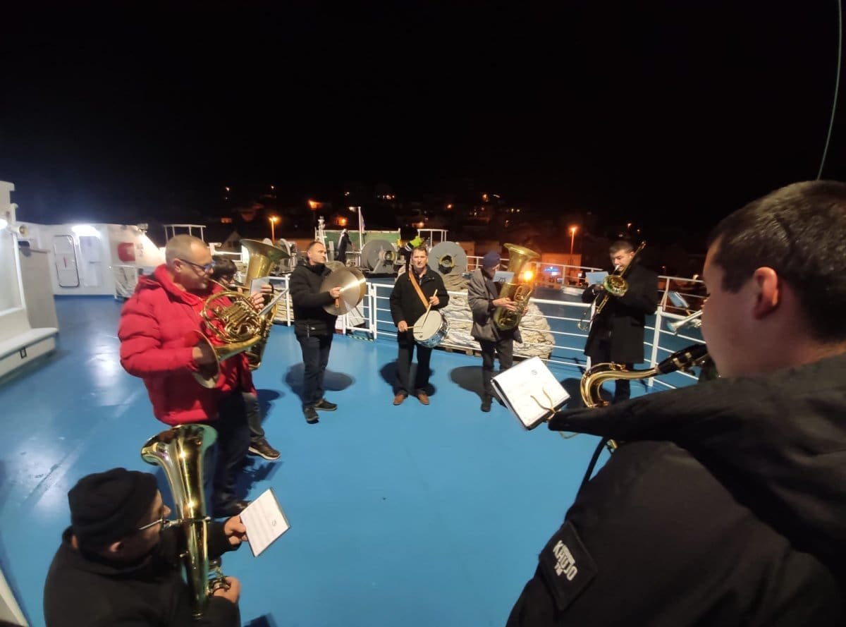 limena glazba vis oliver 26