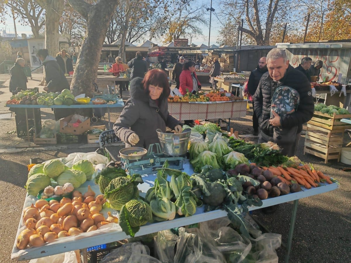 pazar split voce povrce 9