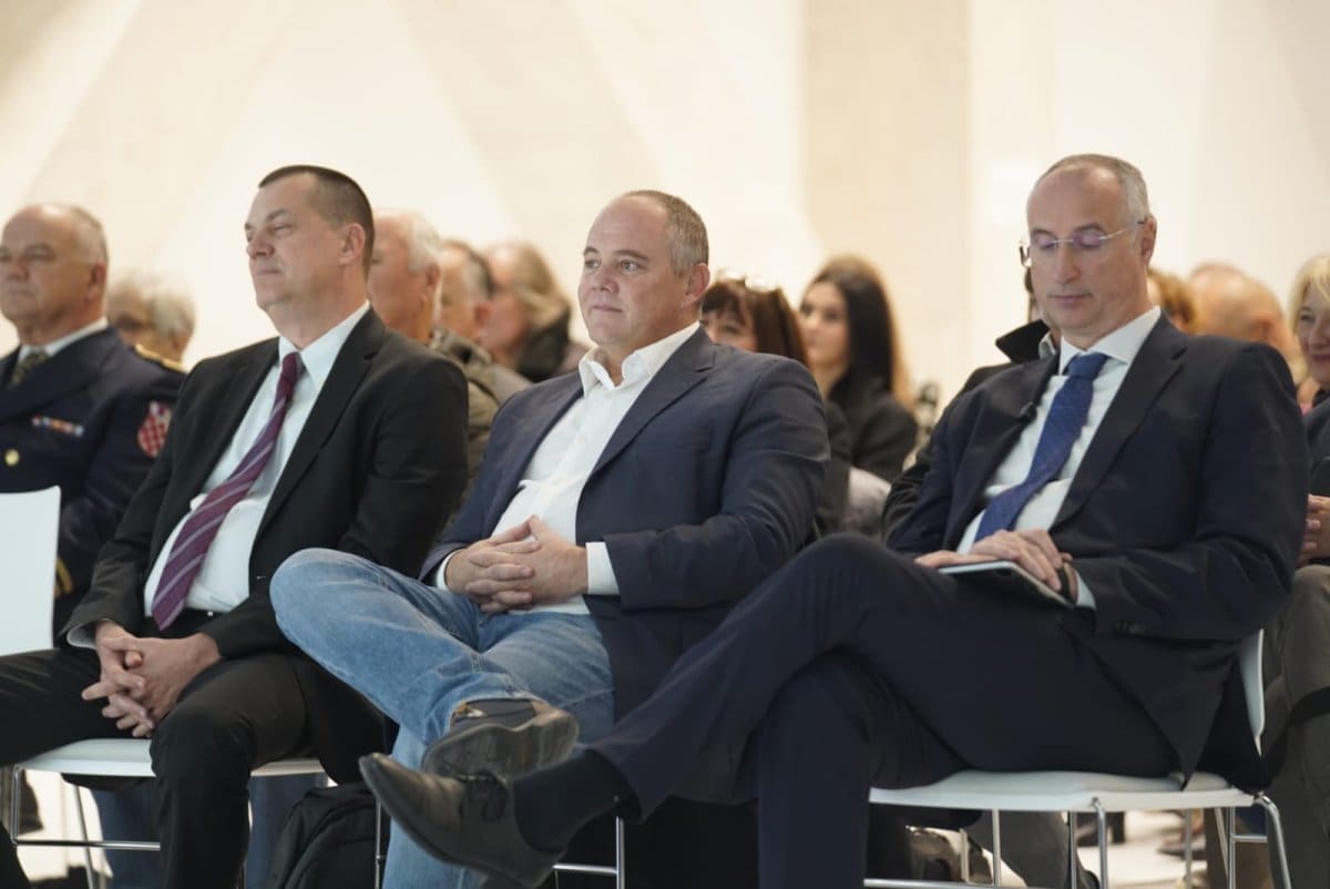 promet promocija monografija pazanin 33