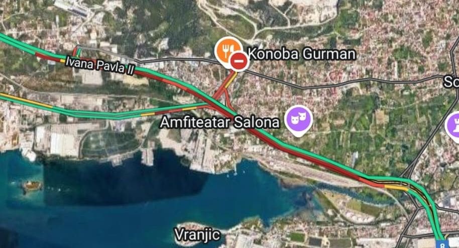 Prometna nesreća na solinskoj Širini stvorila dodatnu gužvu, policija obavlja očevid