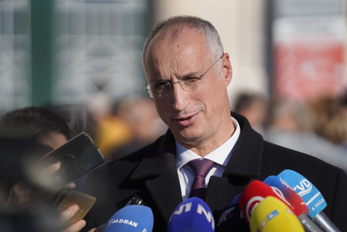 Ivica Puljak o HDZ-u: "Oni ismijavaju Božić. Hoće li na čelo malog Isusa nalijepiti logotip HDZ-a?"