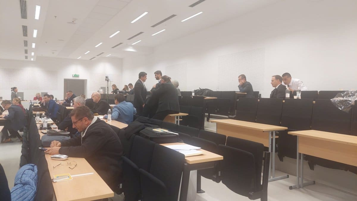 U makarskom Domu zdravlju nema papira ni sapuna, a nestaju i WC daske - za sve krivi pacijenti