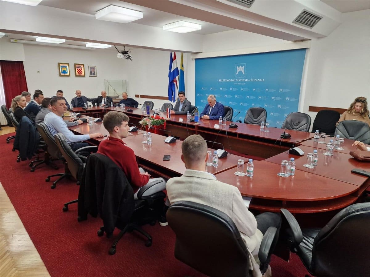 FOTOGALERIJA Splitsko-dalmatinska županija ulaže u najmlađe. 31 lokalna zajednica dobila sredstva za predškolski odgoj