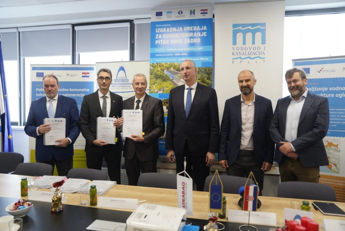 USKORO KRAJ MUTNOJ VODI POSLIJE KIŠE Nakon godina čekanja, napokon se kreće u izgradnju pročišćivača vode na rijeci Jadro. Puljak: "Split se više ne boji kiše, sada gleda u budućnost"