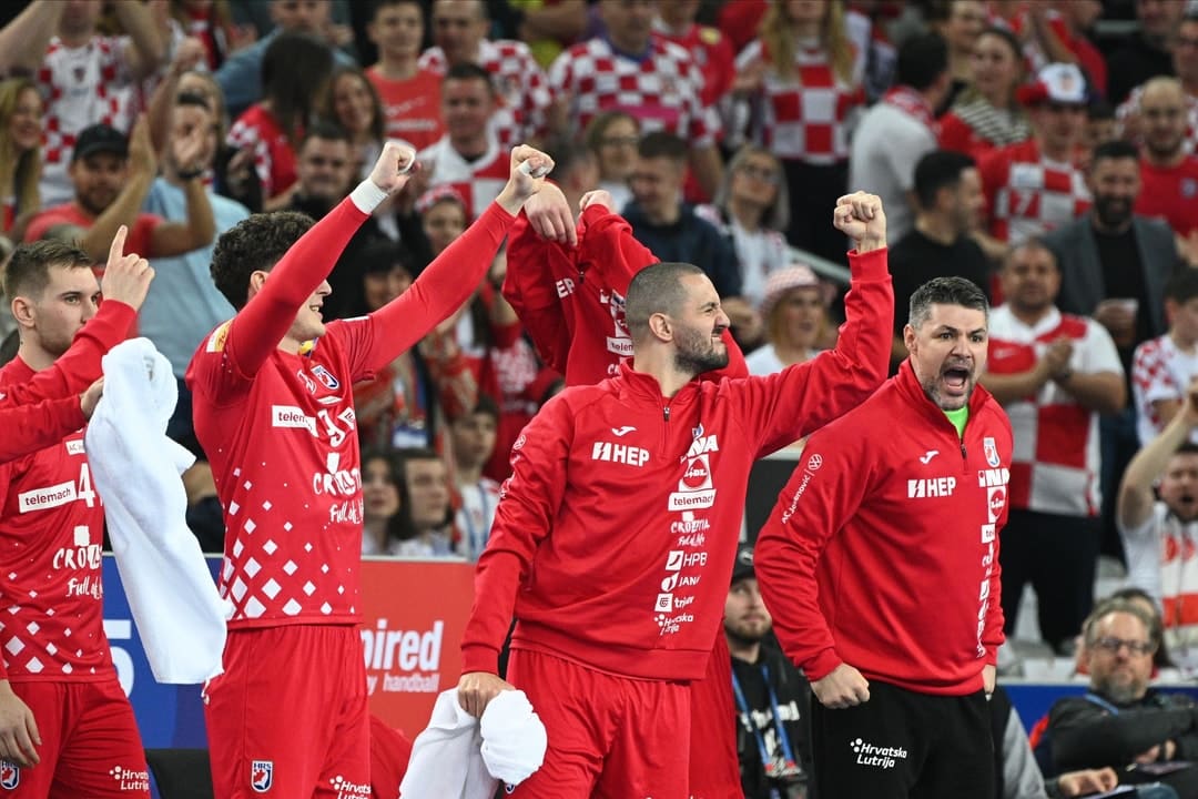 PRVE REAKCIJE NAKON POBJEDE Srna: "Nisam svjestan što sam napravio. Spavamo s medaljom"