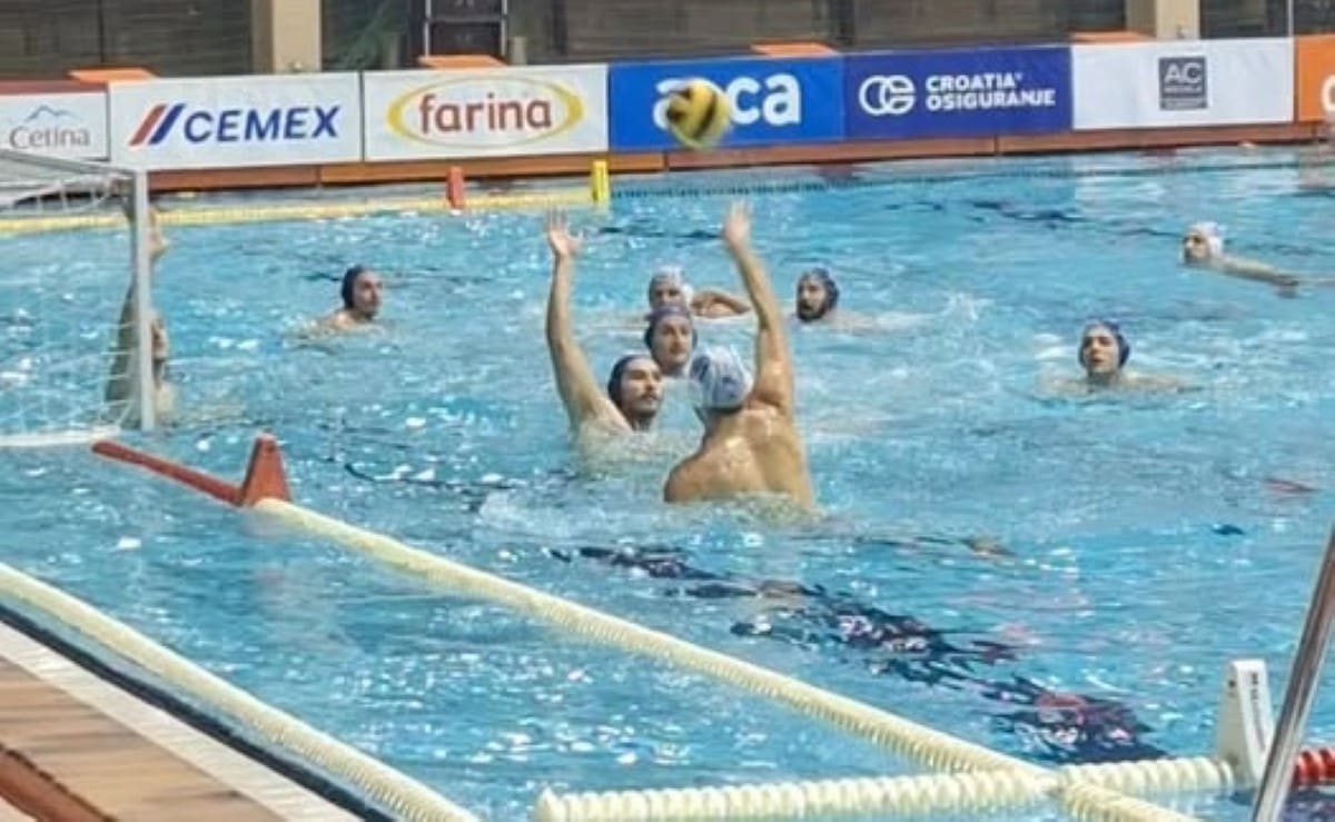 Vaterpolisti Jadrana 'za dlaku' pobijedili goste iz Beograda