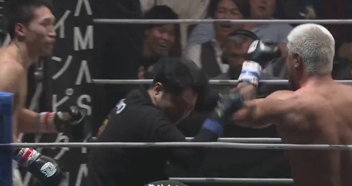 VIDEO Sudac pokušao razdvojiti kickboksače pa dobio po glavi