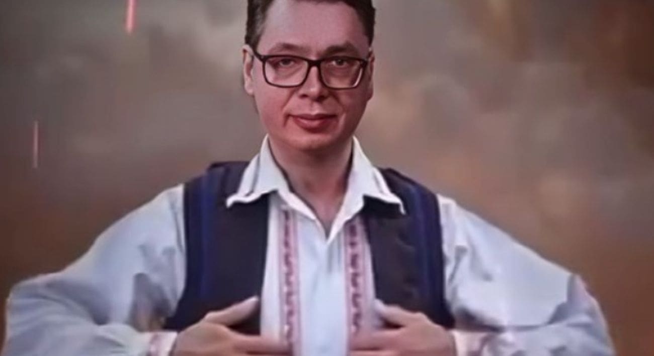 Brnabić objavila snimku Vučića u narodnoj nošnji, u pozadini pucnjevi i pjesma