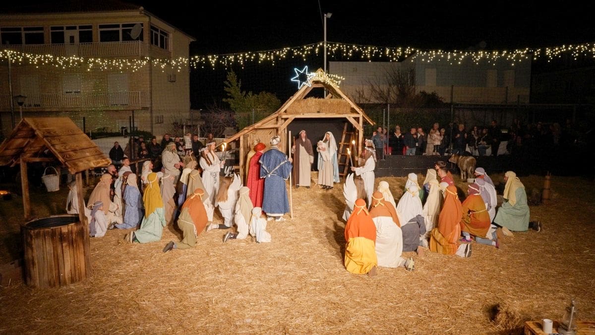 U župi Gospe od Zdravlja u Podstrani uprizorene žive jaslice