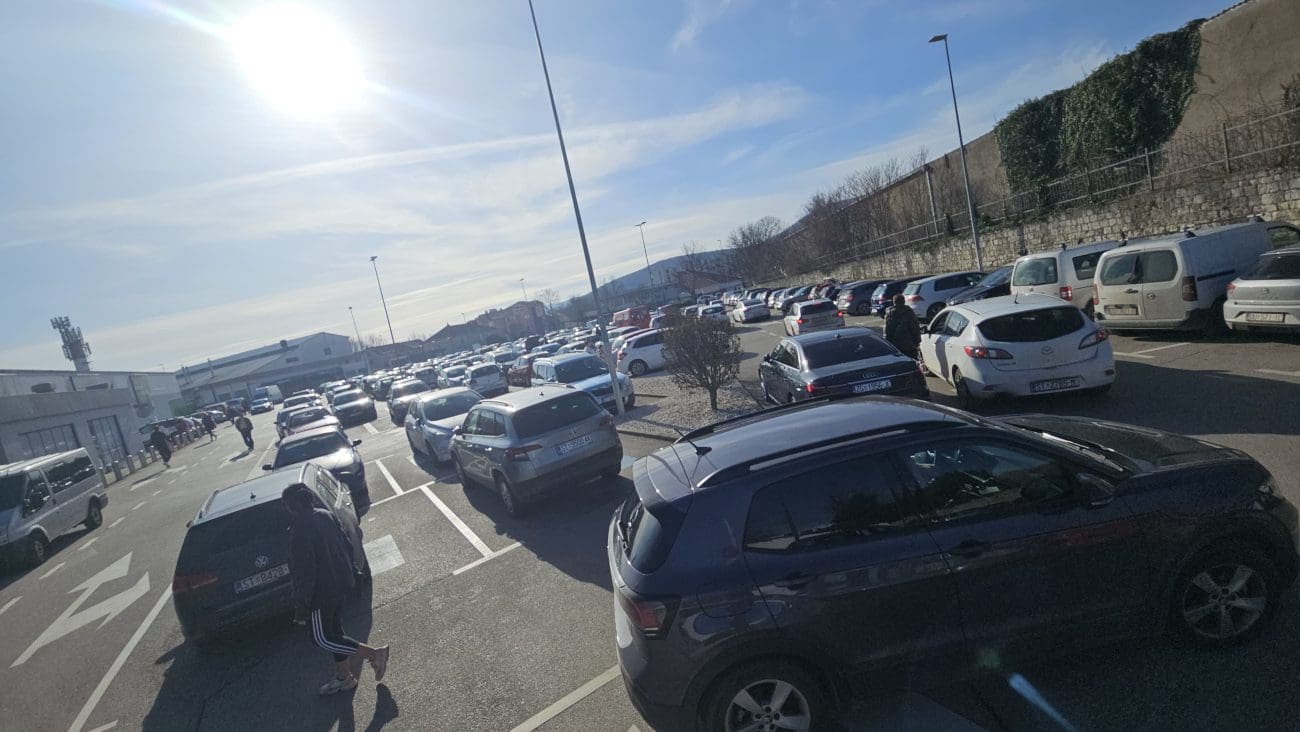 Jučer opustošene trgovine, danas potpuno drugačija slika