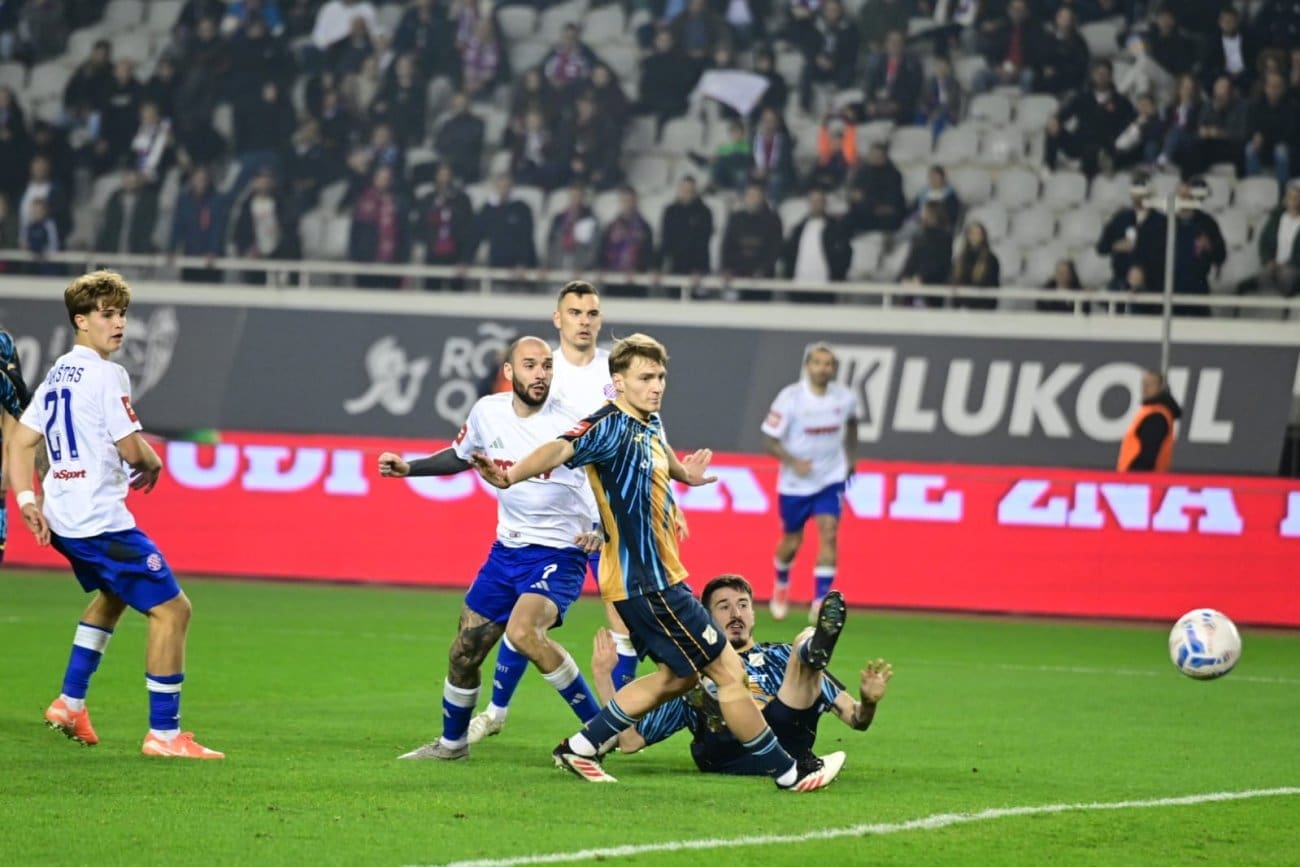Je li Hajduk oštećen za penal? Pogledajte spornu situaciju