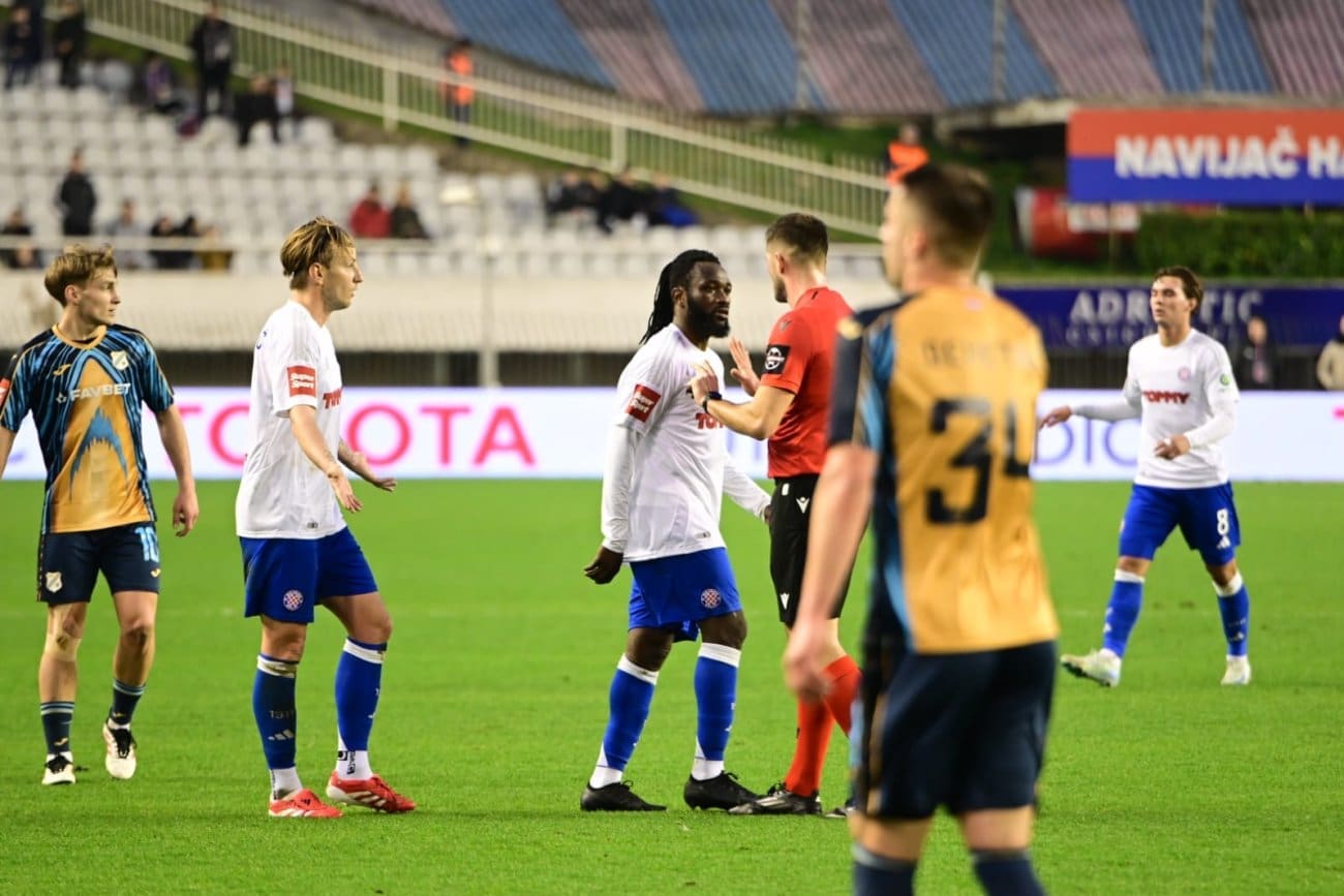 hajduk rijeka roko diablo zuti 45