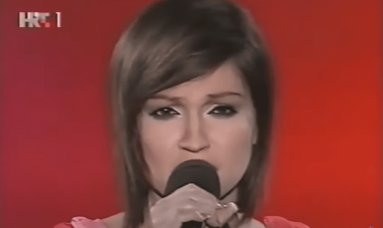 Nina Badrić na Dori je izvela pjesmu s kojom je izgubila 2003. Znate li koja je?