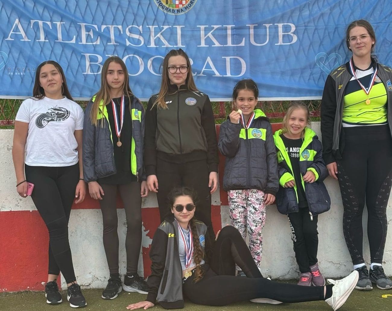 DALMATINSKA LIGA Oni su budućnost biogradskog sporta: AK Biograd se iz Splita vratio s pet odličja