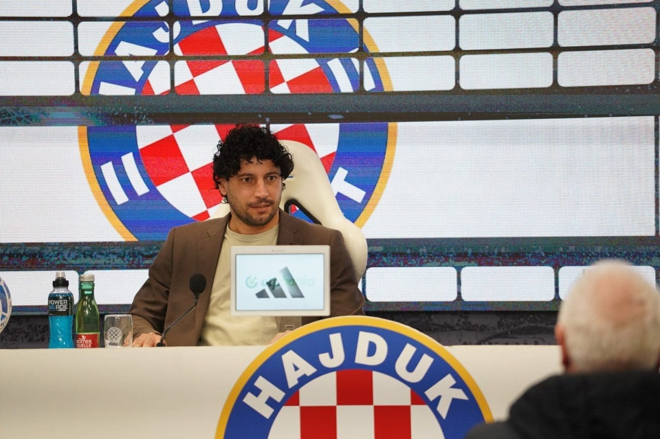 TRENER CAREVIĆ NAKON PORAZA: "Prezentirali smo se u dobrom svjetlu, igrali smo nogomet"