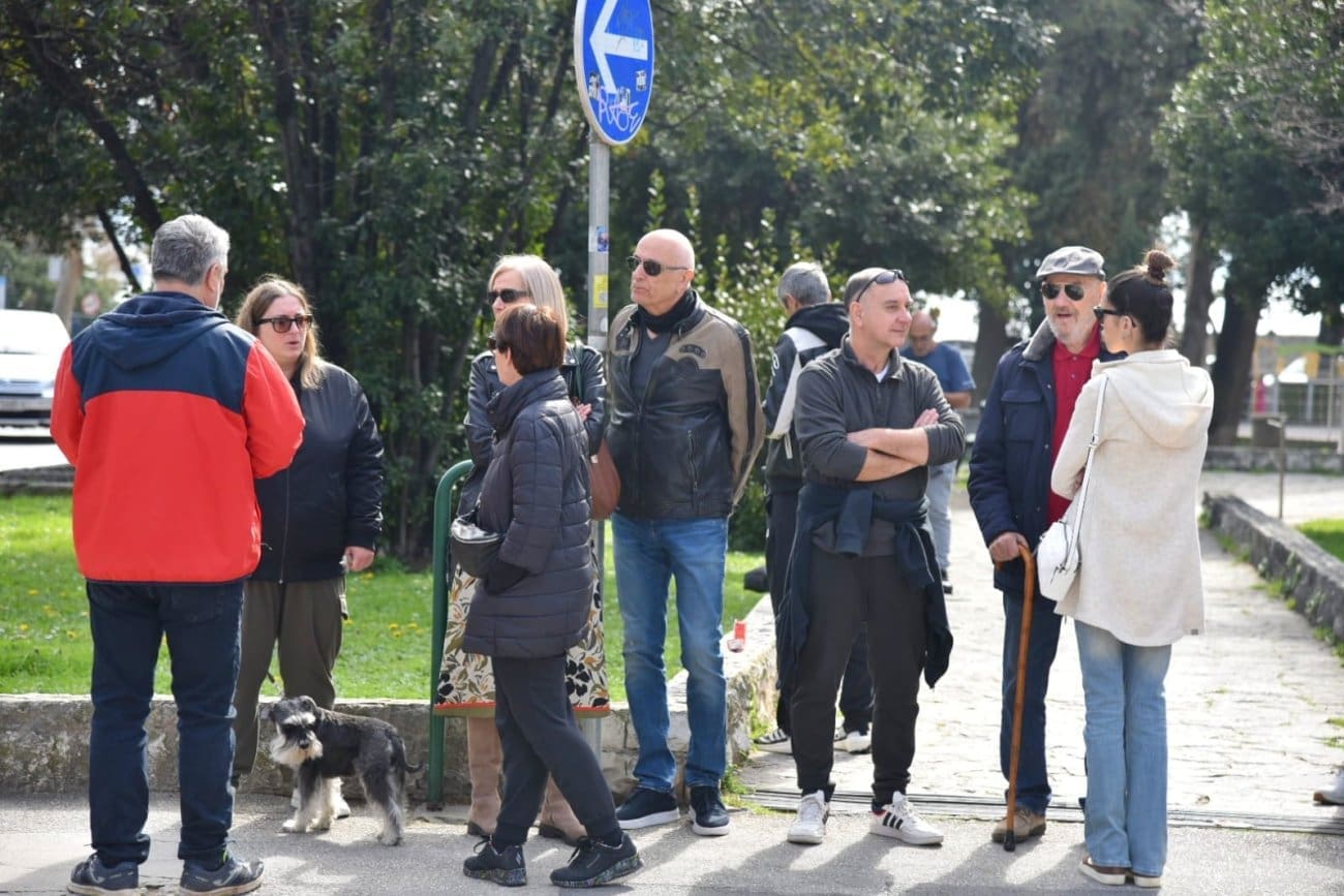 Stanovnici Bačvica najavili prosvjed: "Zaštitimo našu djecu od ovakvih eksperimenata gradonačelnika i ove gradske vlasti!"