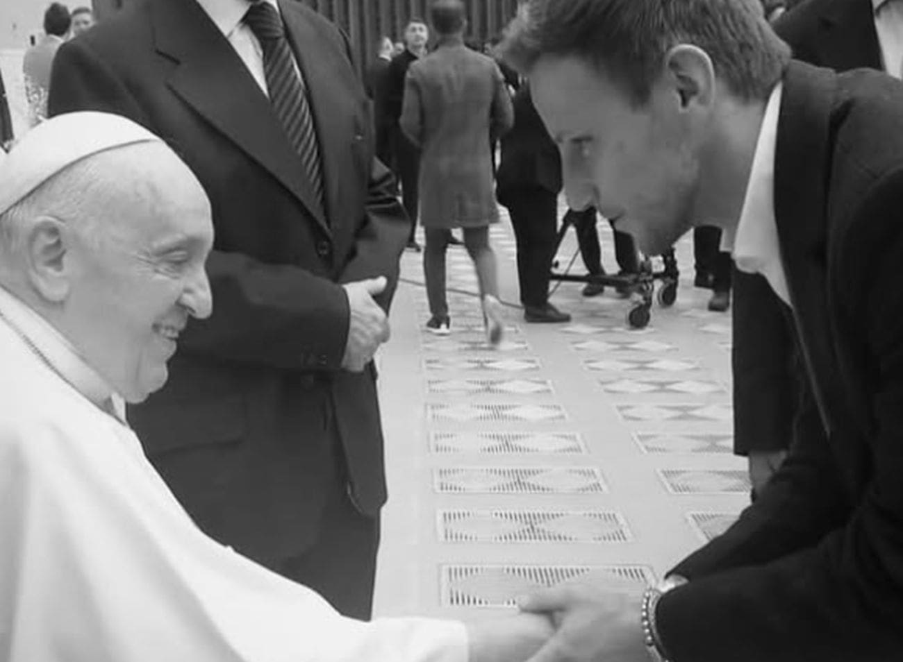 Rakitić se dirljivo oprostio od pape Franje