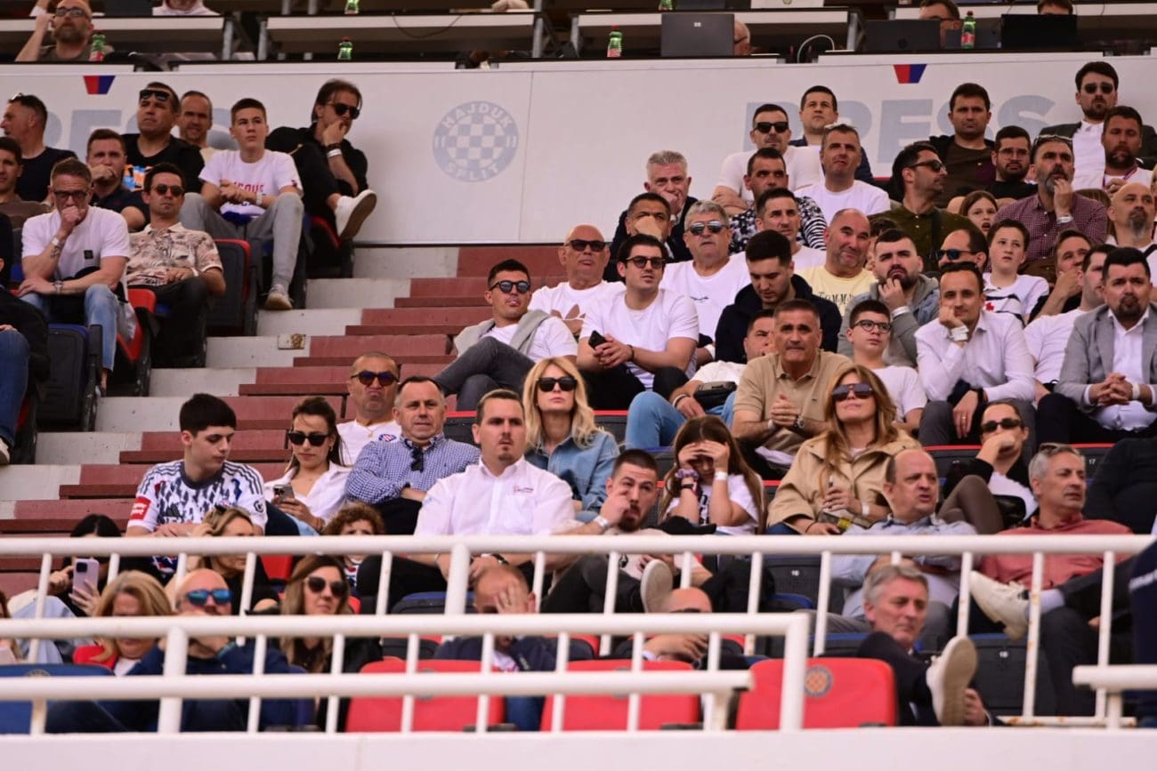 KOJA EKIPA! Livaja i Rakitić pod reflektorima, pogledajte tko ih bodri s tribina