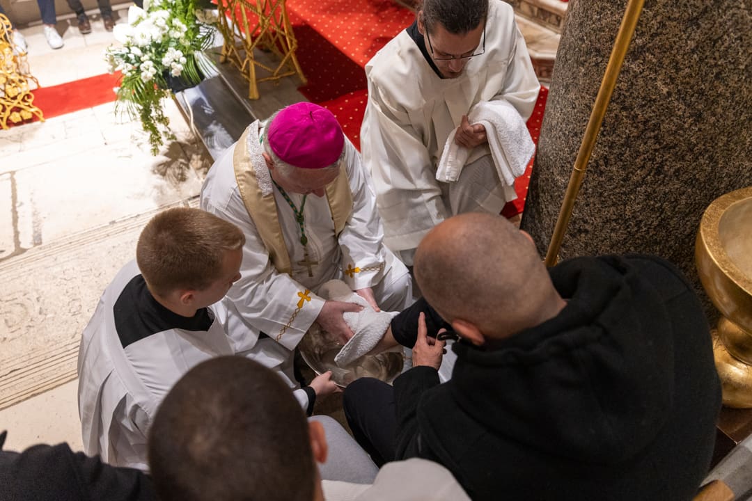 FOTOGALERIJA Nadbiskup Križić predvodio Misu večere Gospodnje u splitskoj prvostolnici