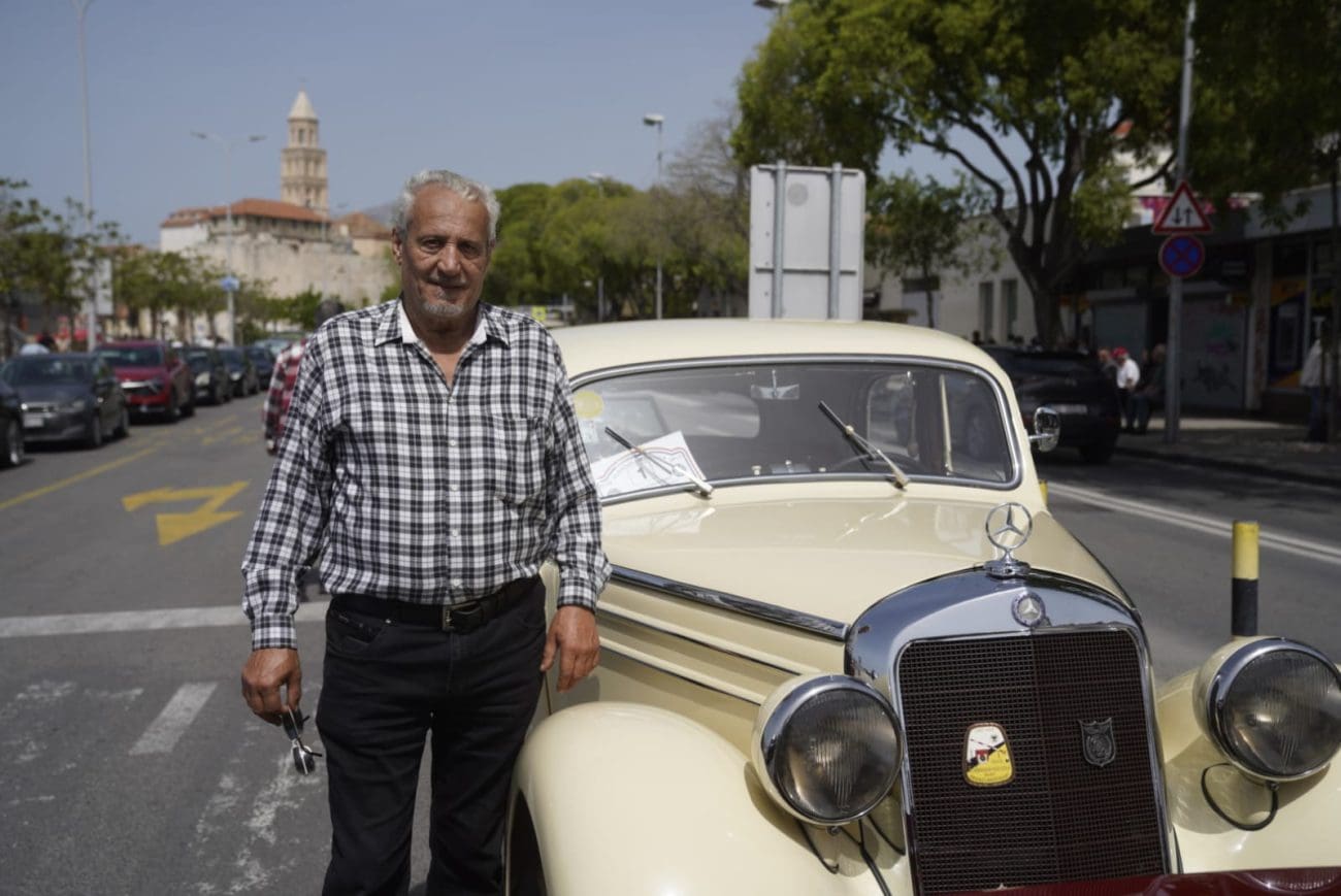 Uskrsni ponedjeljak u Splitu u znaku oldtimera: Klasični automobili oduševili su brojne Splićane