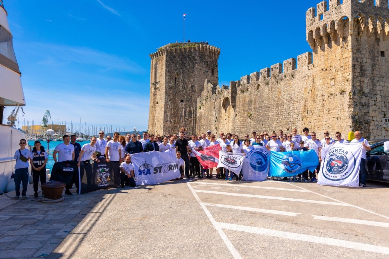 Pred Uskrs održana još jedna akcija čišćenja podmorja EKO TROGIR 2025. - Čistimo trogirsku rivu!