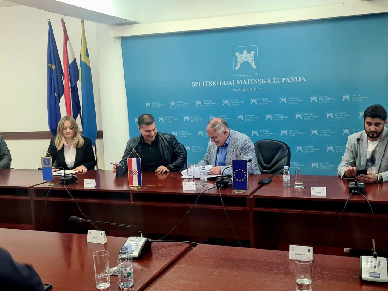 ugovori sdz trilj hrvace gradac foto dd 1