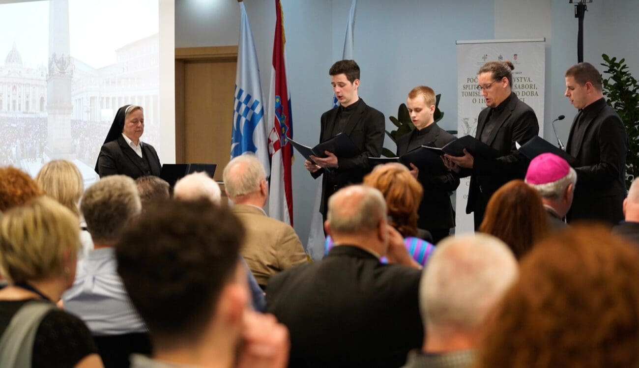 Na Filozofskom fakultetu u Splitu održano predstavljanje knjige "Glagoljaštvo na području stare Splitske metropolije"