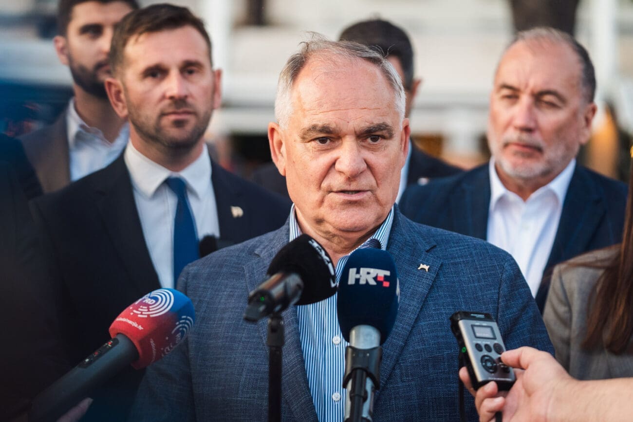 Župan Boban najavio besplatne udžbenike i za srednjoškolce! Uskoro i brzobrodska linija Trogir-Kaštela-Split-Omiš