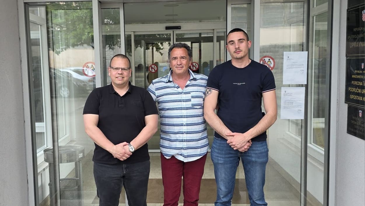 Stranka Javno Dobro predala listu za Županijsku skupštinu: "Domaći čovik mora moć živit i radit – svoj na svome!"