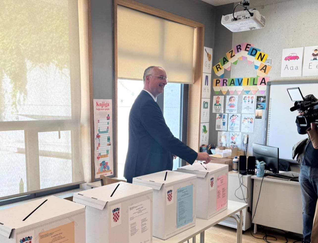 Puljak: "Iskoristite svoje biračko pravo i do 19 sati glasajte na lokalnim izborima"