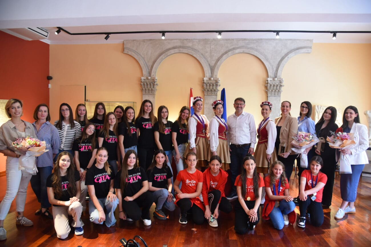 "Svugdje je lijepo, ali Solin je Solin", poruka je mladih Solinjana s današnjeg prijema kod gradonačelnika