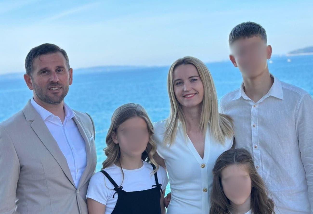 Šuta pozirao sa suprugom Matildom i čestitao joj Majčin dan