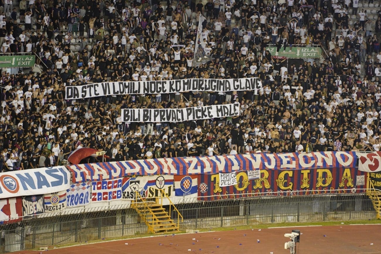 "Pi*ke male": Pogledajte poruku Torcide igračima na kraju utakmice