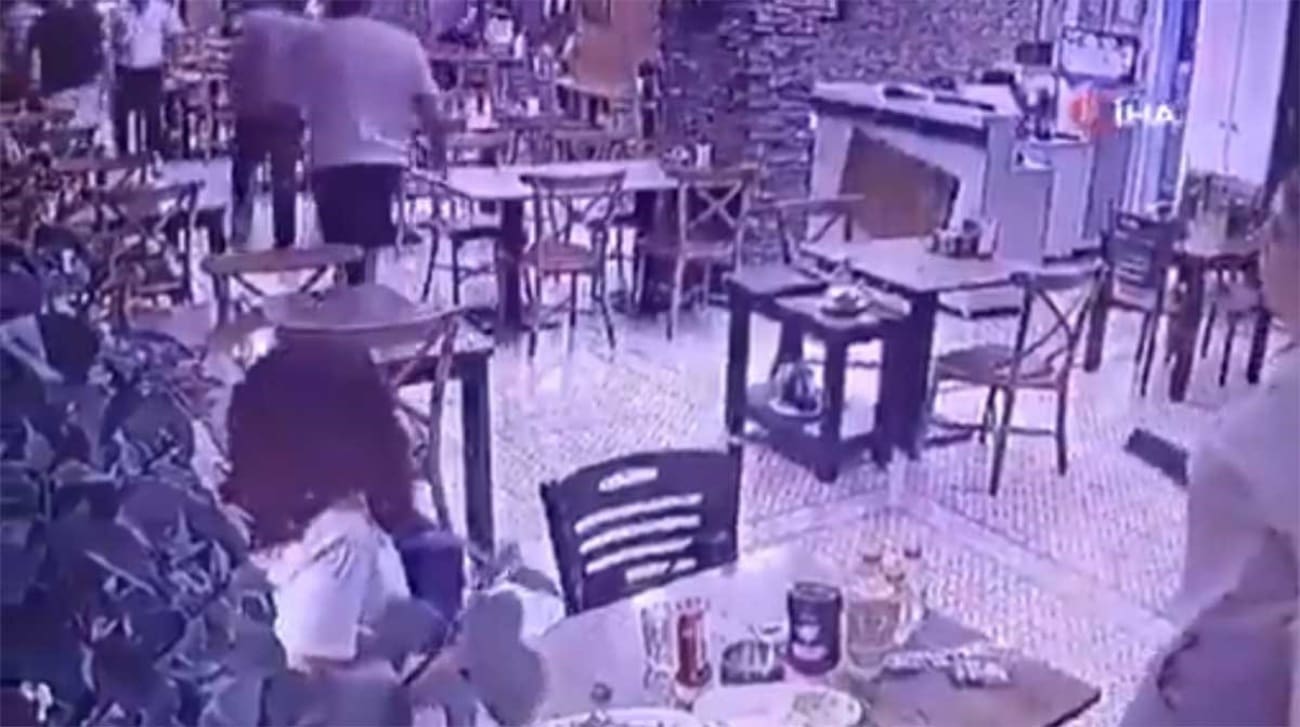 Snažan potres zatresao jugozapad Turske: Zbog napadaja panike umrla curica (14)