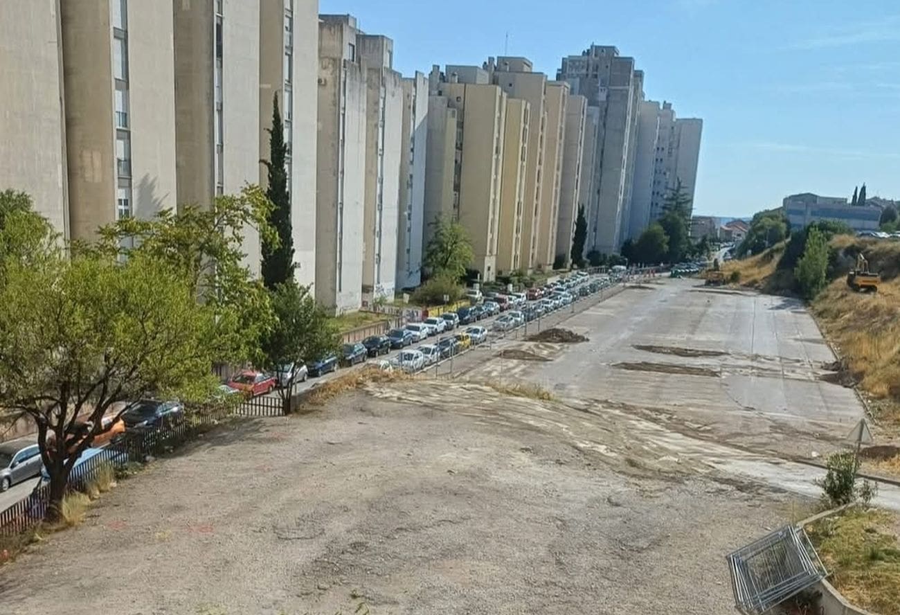 "Zaboravljeni kvartovi": Aktivist Denis Pejković prozvao Grad zbog garaže na Sućidru, a ne na Plokitama