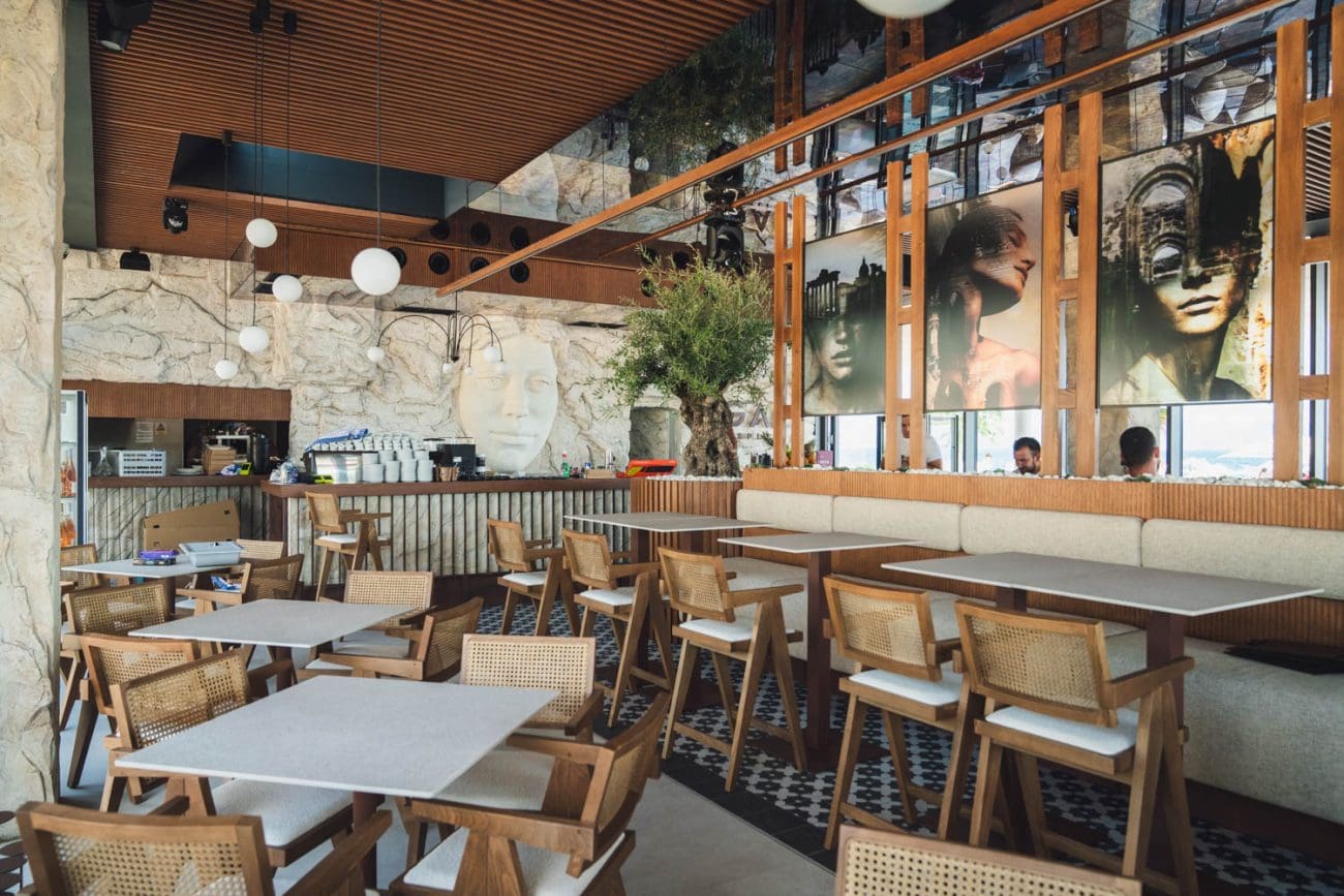 8 18 cafe gal znjan 1