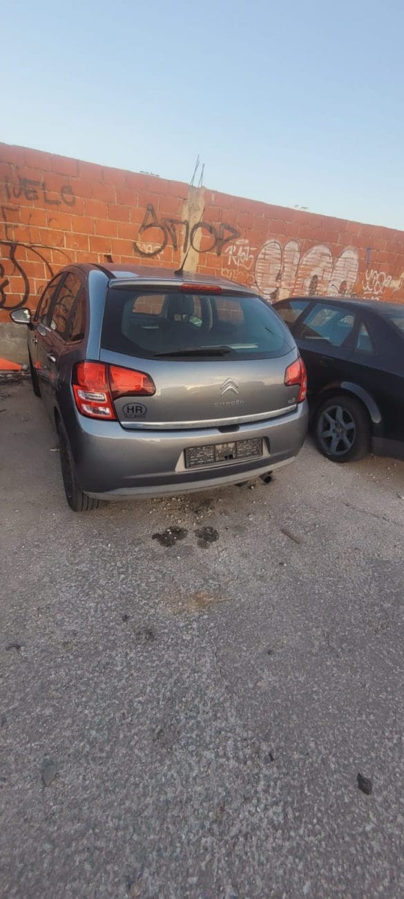 auta stobrec nn parking naslovnica 1