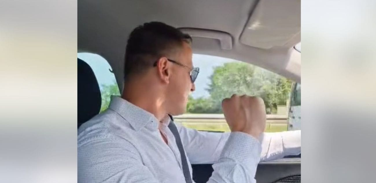 VIDEO Gradonačelnik u autu snimio performans i poručio: "Ili Q8 sad kad ponavljamo nabavu?"