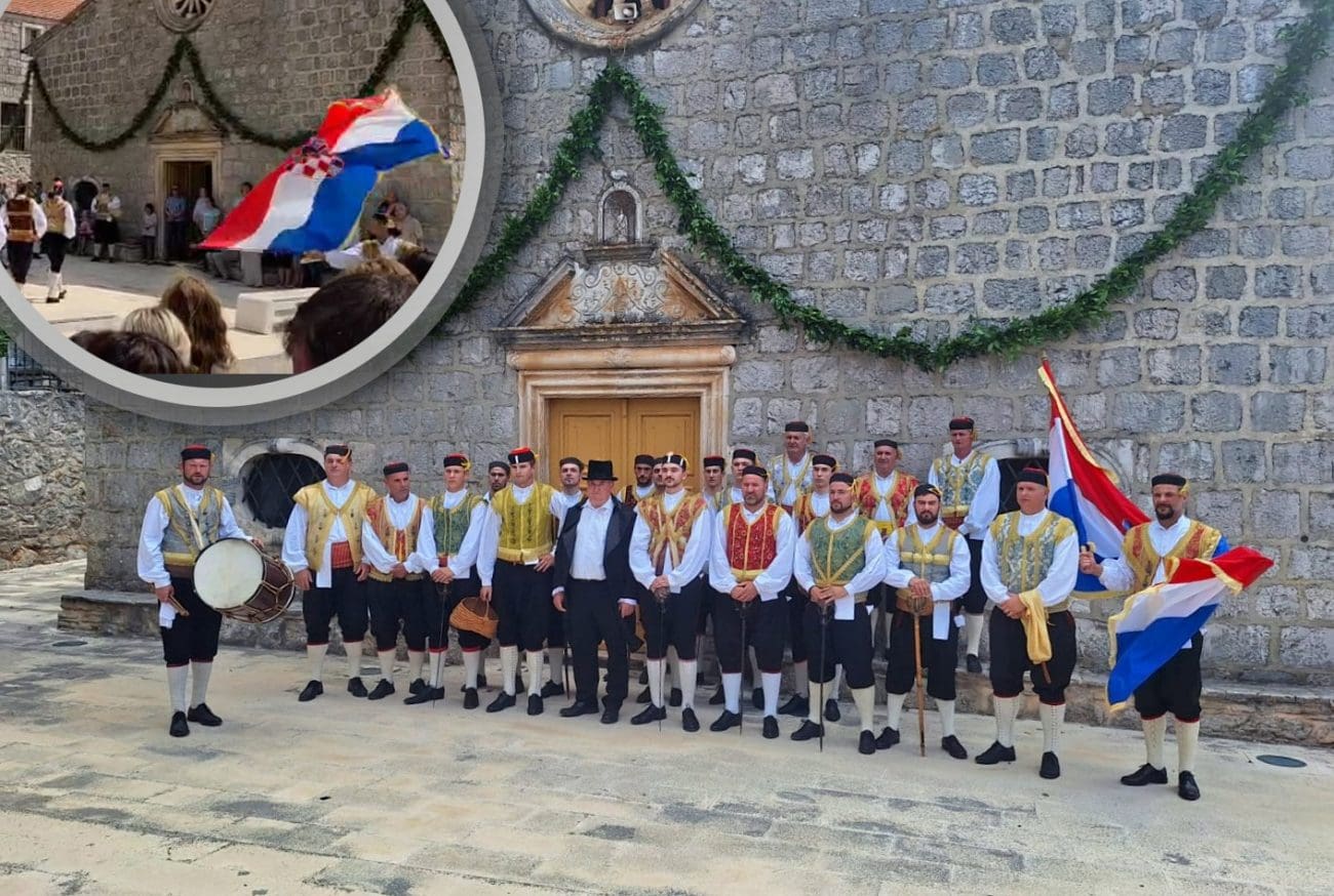 Velika radost u Pupnatu: Nakon 27 godina obnovljen običaj kolendavanja - povodom četiri stoljeća Župe Gospe od Sniga