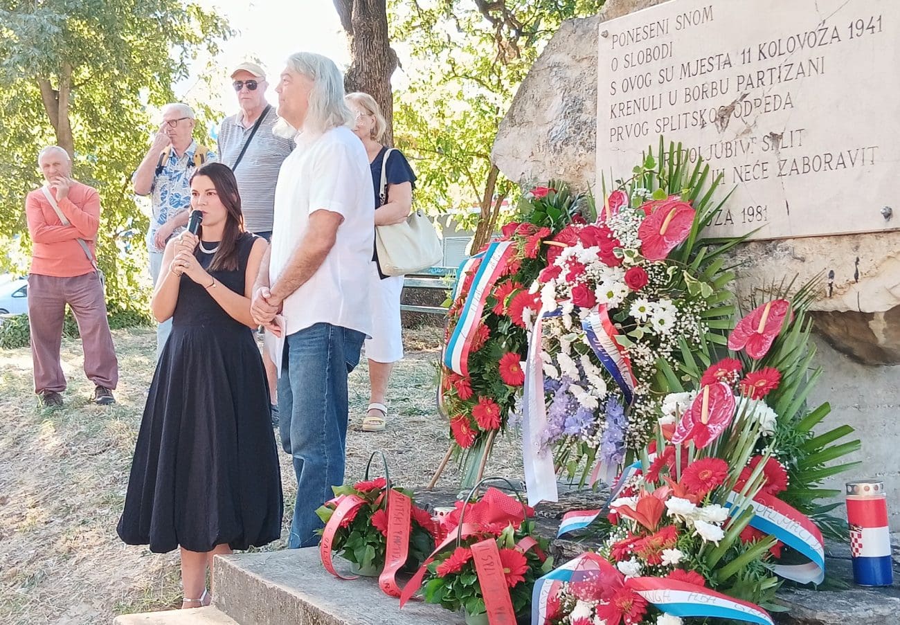 Matea Dorčić odala počast poginulim partizanima